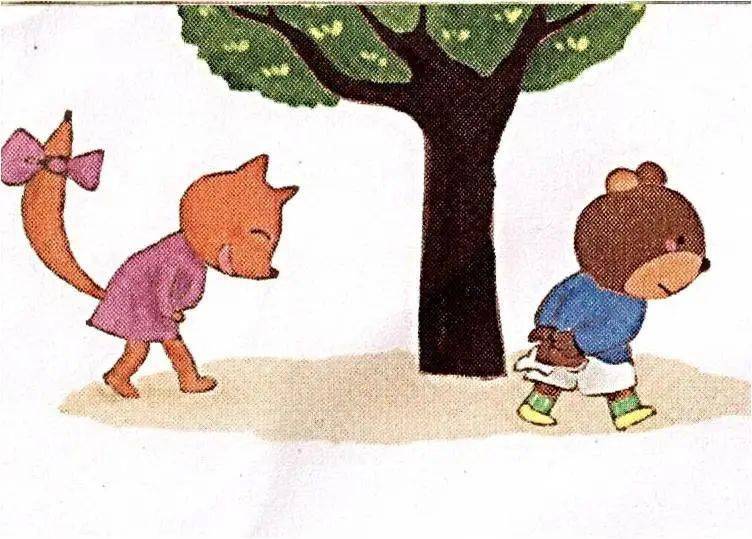 4.小狐狸在草坪上荡秋千,荡得好高好高."我也能爬得很高!