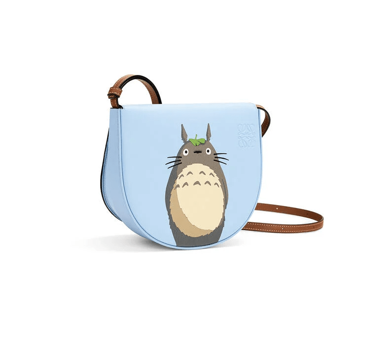 loewe x 《龙猫》限量系列上线,这波神仙联名开挂了
