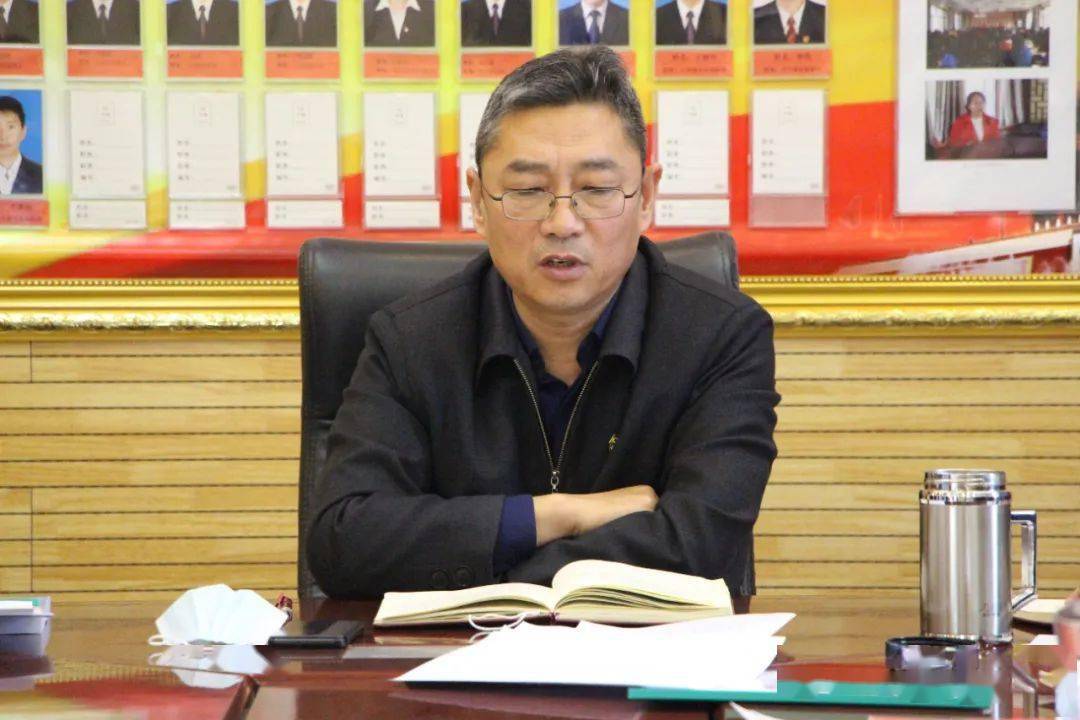 吉兰泰镇召开嘎查,社区"两委"换届工作领导小组会议_张军生