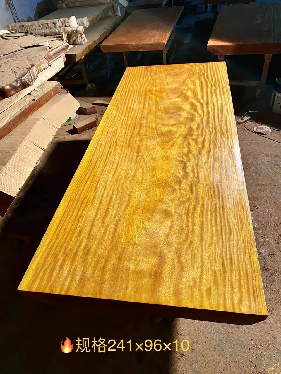 非洲金丝楠实木大板茶桌效果图