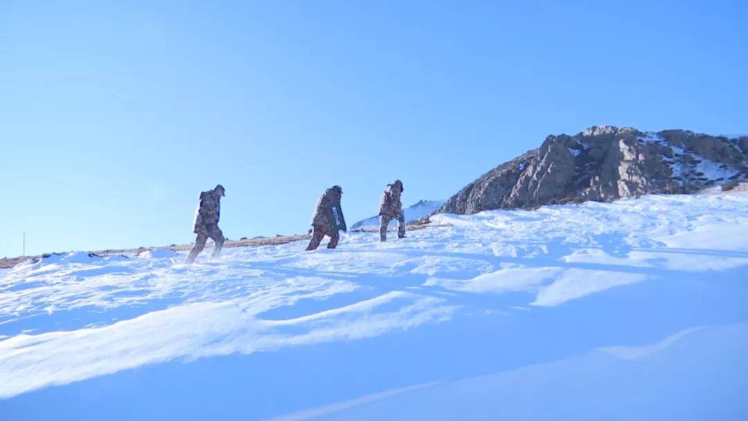 赛力克库马别克卡昝河畔守边人