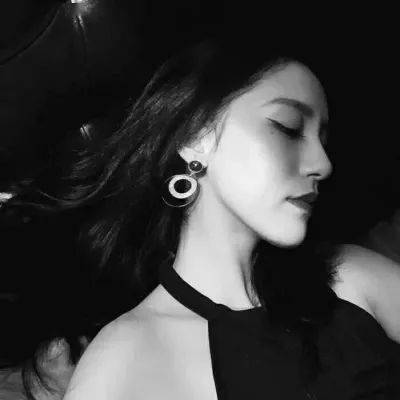 霸气头像 | 黑白女生头像