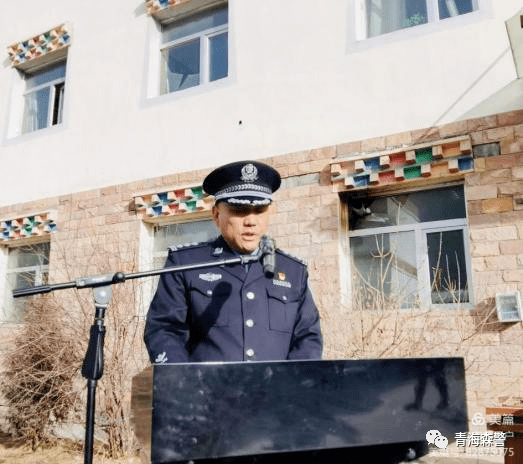 玉树市公安局举行森林警察大队 转隶揭牌仪式