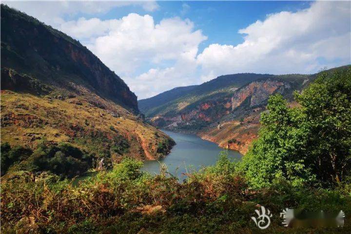 牛欄江(沾益區大坡段),海峰溼地,西河水庫分別被公示為省級美麗河(湖)