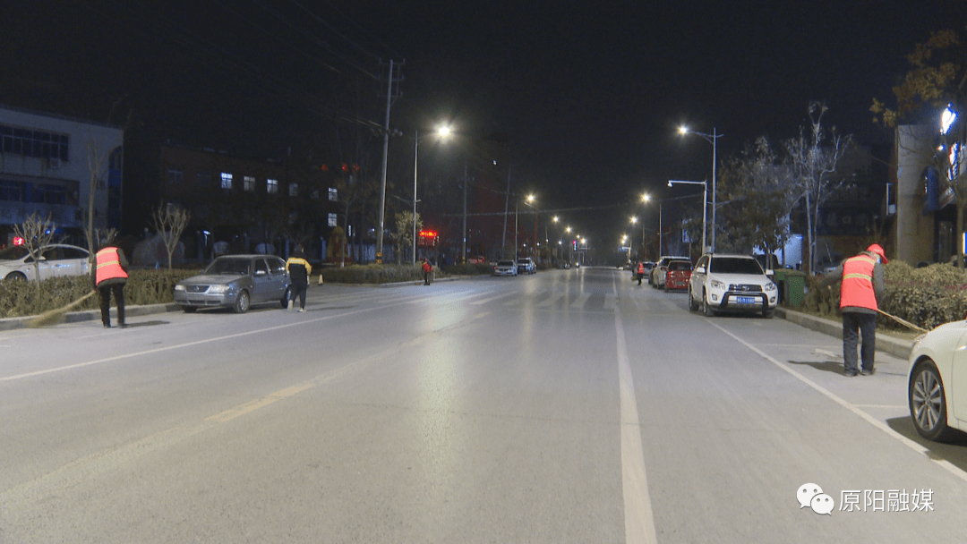 凌晨四点,城市里最美的身影!