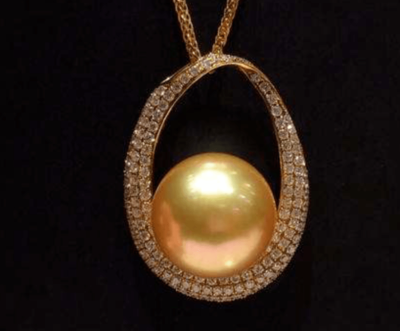 金珍珠是一种海水养殖珠是白色南洋珍珠的兄弟