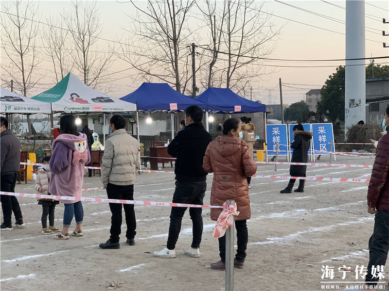 许村核酸采样井然有序 一万多份样本检测结果均为阴性_海宁市