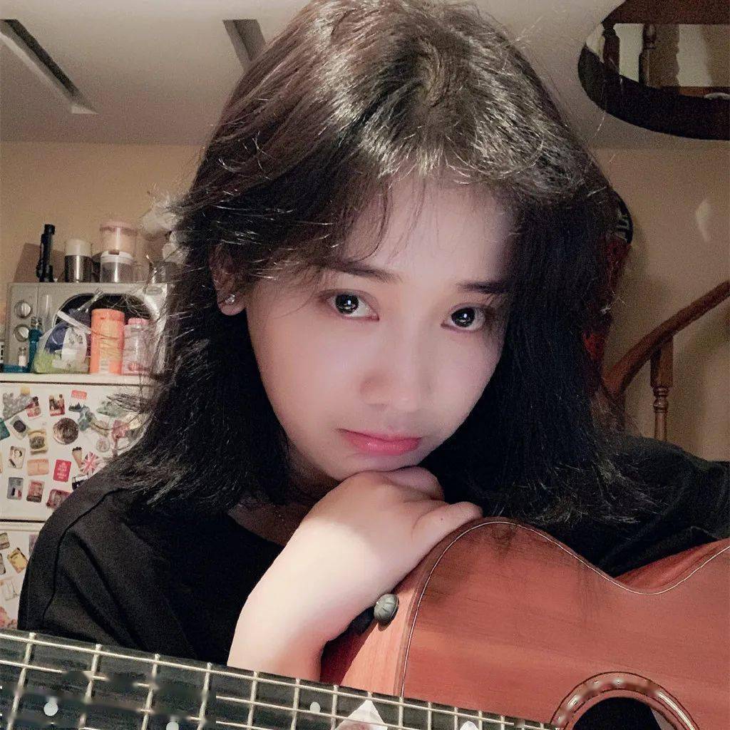 微信头像郑湫泓