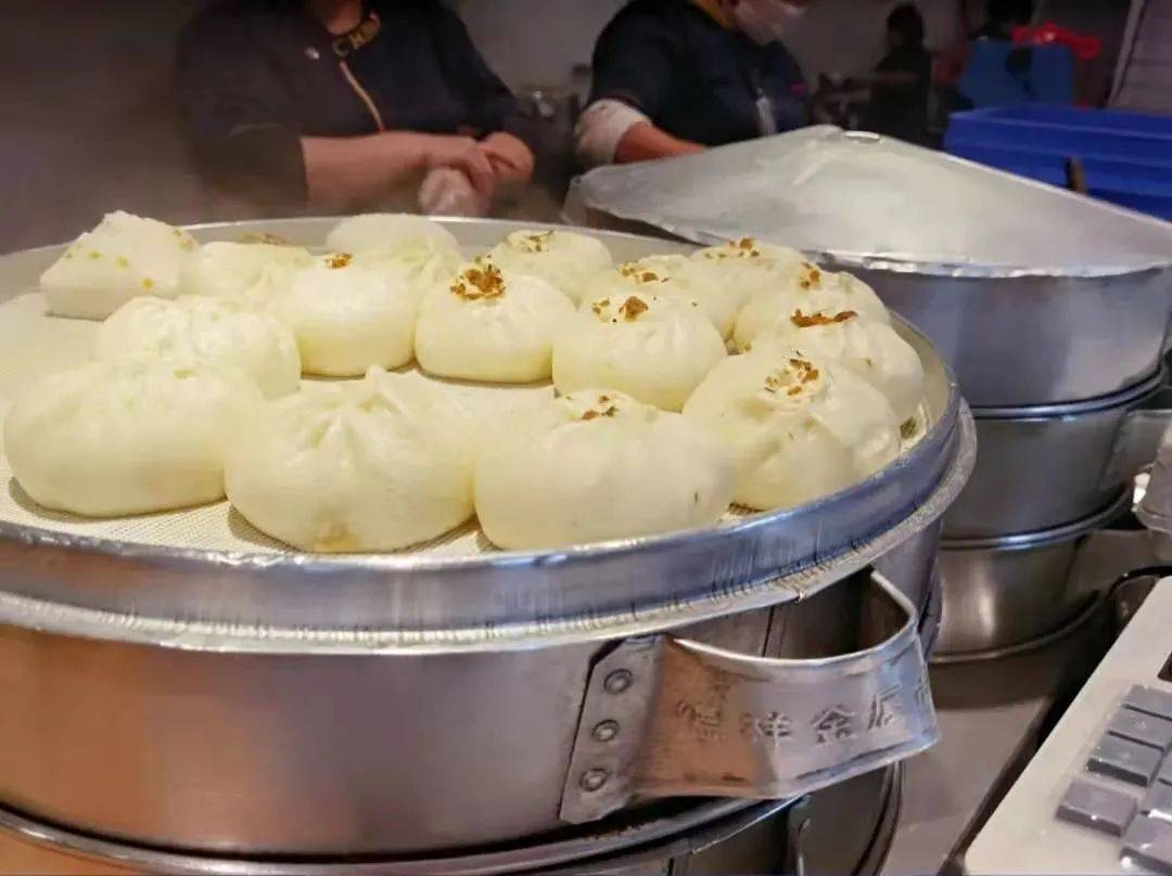 四川三河职业学院食堂图片