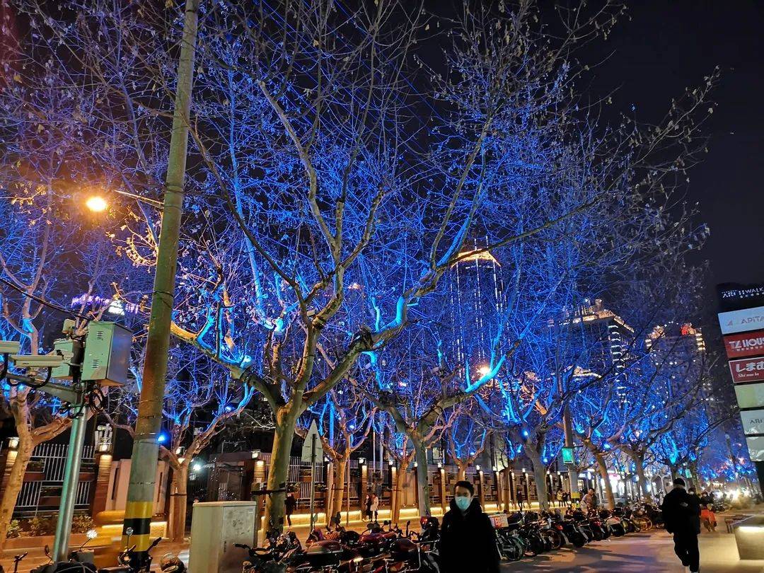 百年历史虹桥路七彩国际商务区