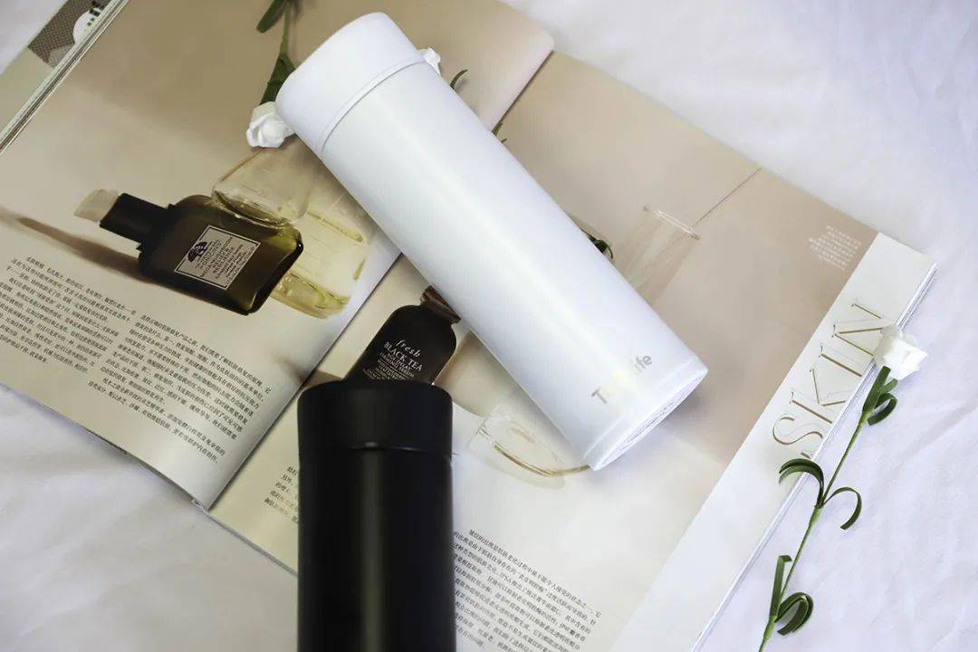 thegreenparty谁说年轻人不配用保温杯