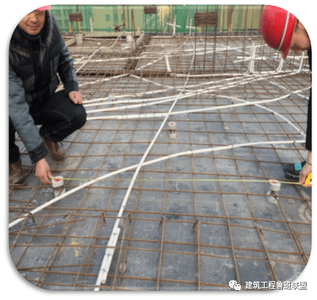 混凝土垫块这样做,楼板厚度与钢筋保护层厚度同时控制!
