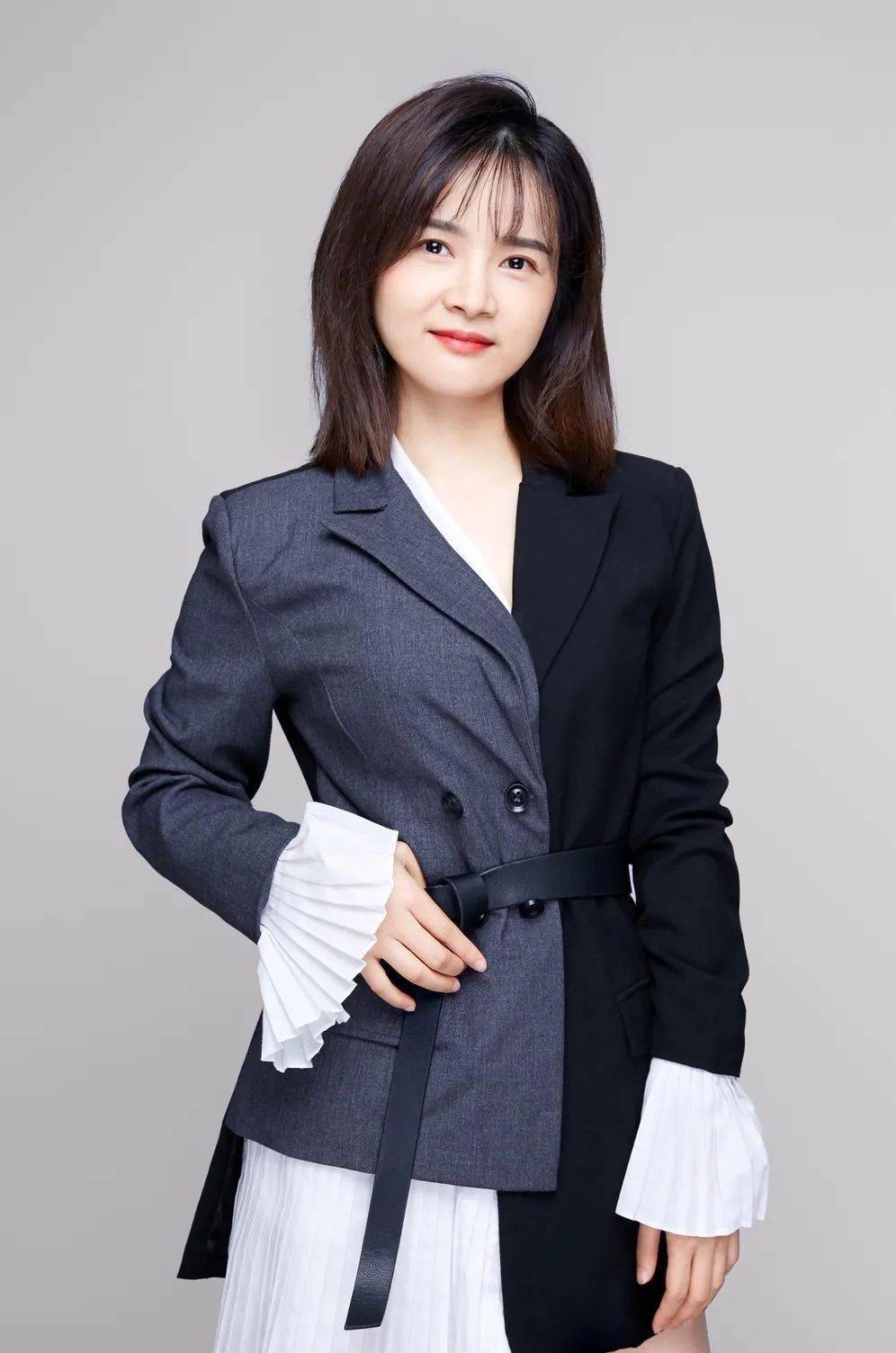 孙芬今天我们【留学有看法】请来加拿大部的孙芬老师为我们揭开谜团