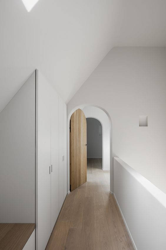 衣帽间做个弧形门洞,高颜值不说,绝对是家中一道靓丽的风景线_柜子