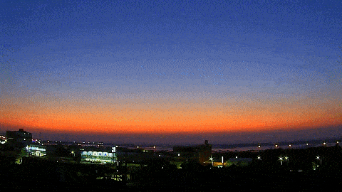 具体点来说就是,就是利用月球周围形成的宽而微弱的偏振光图案,来进行