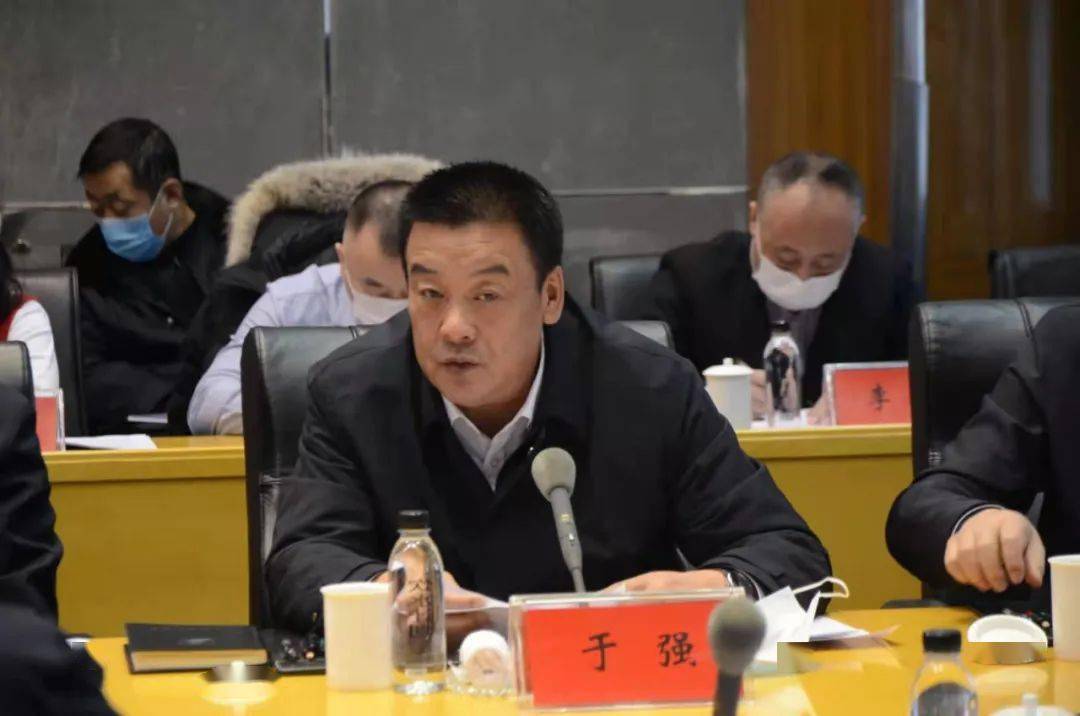 蔡东来松征求对省政府工作报告意见王子联主持于强曹广成施大宁出席