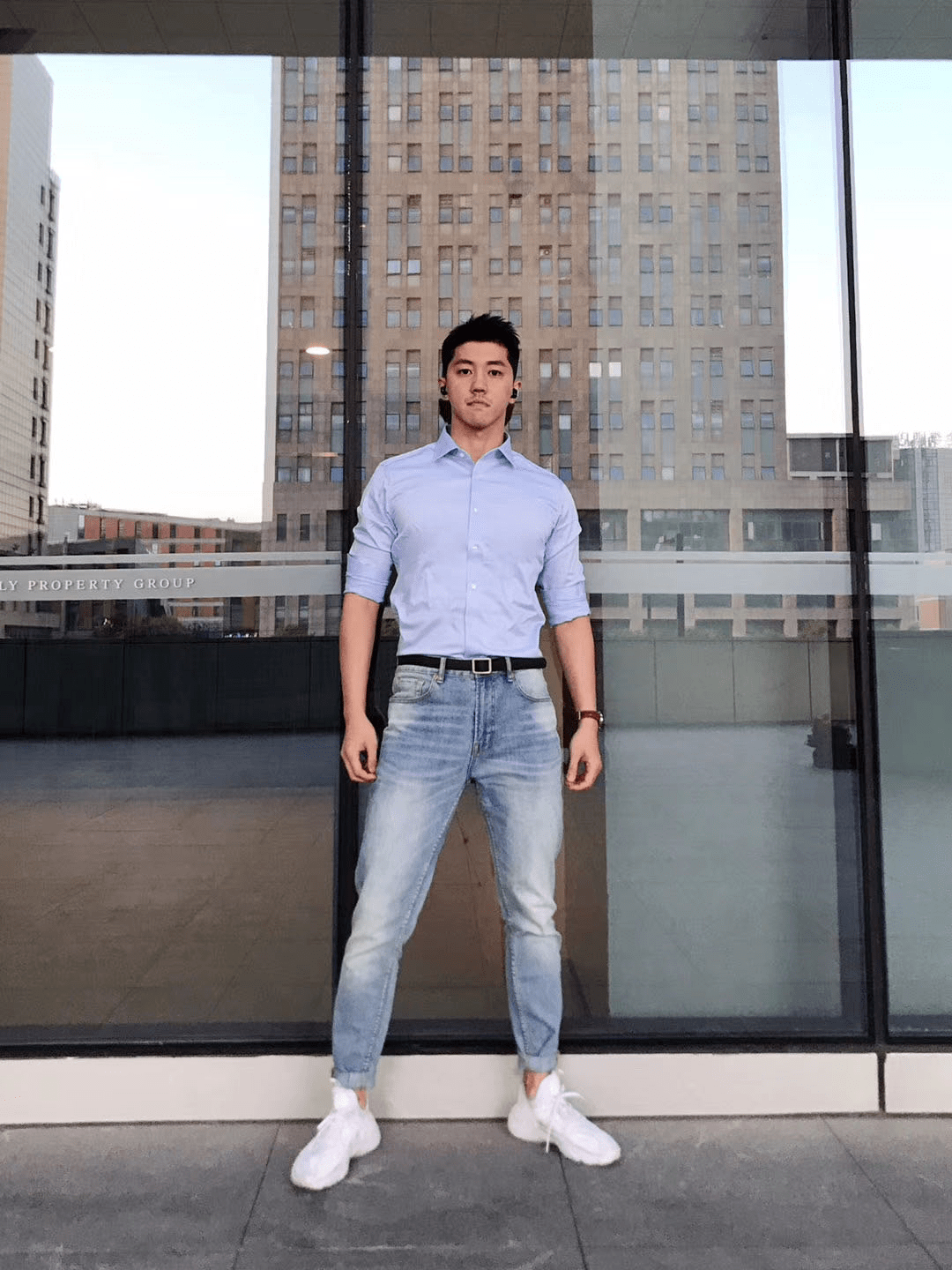 男生如何让自己显得腿长?