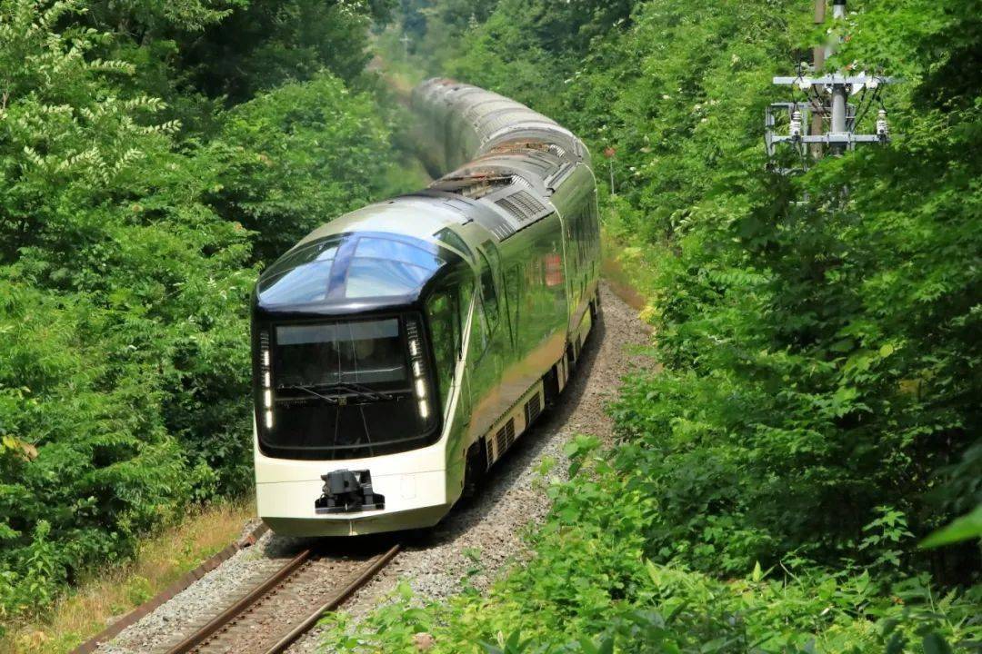 拥有运行于东北,关东及北海道等区域的3泊4日,1泊2日,冬季的2泊3日等