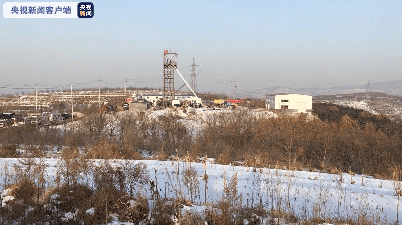 22人被困 1月10日下午2时,位于山东栖霞市西城镇正在建设的五彩龙金矿