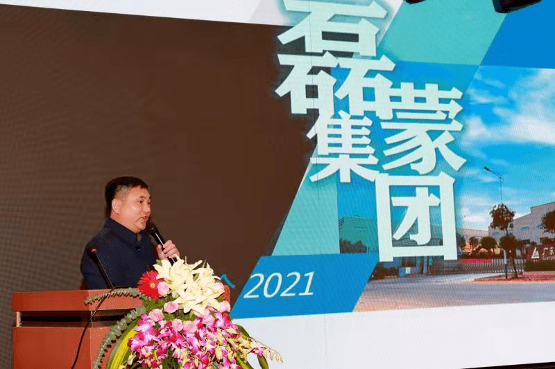 松滋市委常委,市委办主任张宗阳发表了开幕致辞,受松滋市委黄书记和市