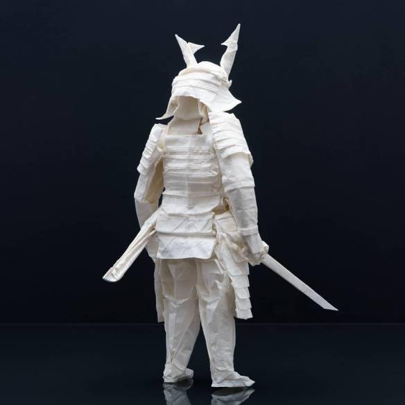 只用一张纸就能折出日本武士!芬兰折纸艺术家作品赏_l%uE