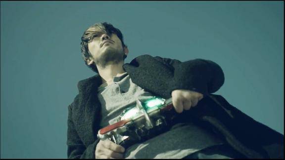 假面骑士亚马逊仁叔变身骑士就是帅两个亚马逊合作对战群魔