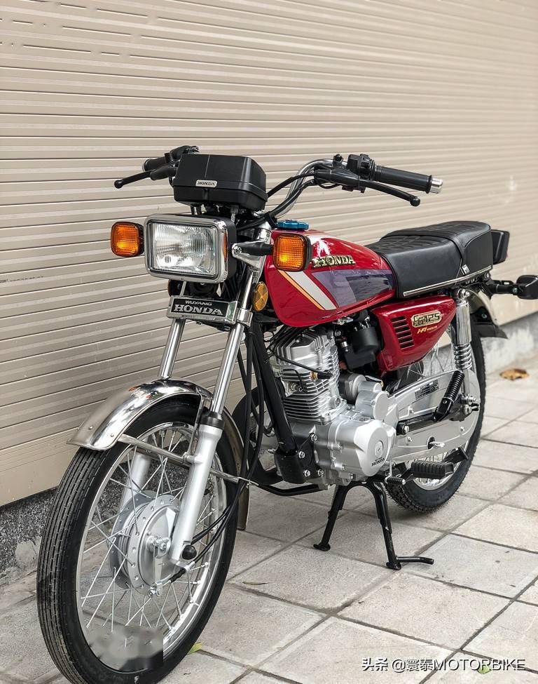 日本纯进口125摩托车图片