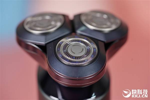 首用超长寿命陶瓷刀头米家电动剃须刀s700图赏