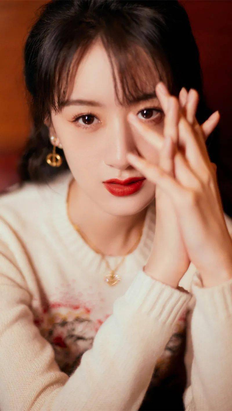 手机壁纸袁冰妍