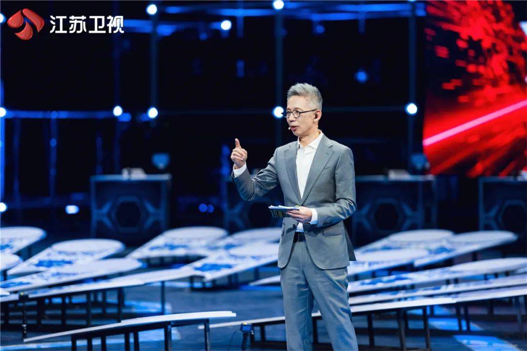 创新|回归即登顶！脑力担当《最强大脑》第八季如何领跑开年综艺收视？