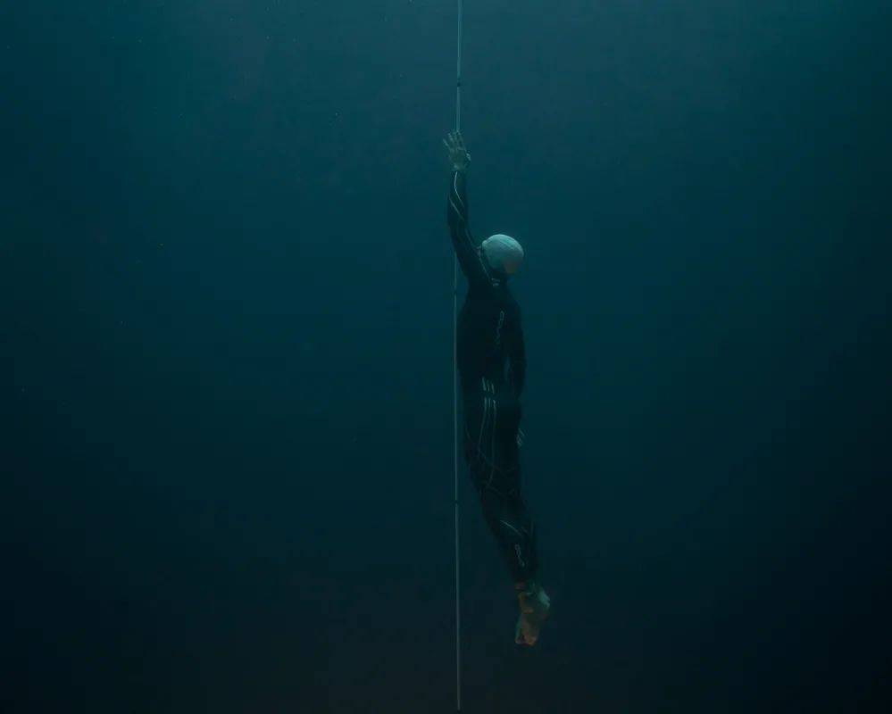深度 | 对话自由潜水世界记录创造者 William Trubridge