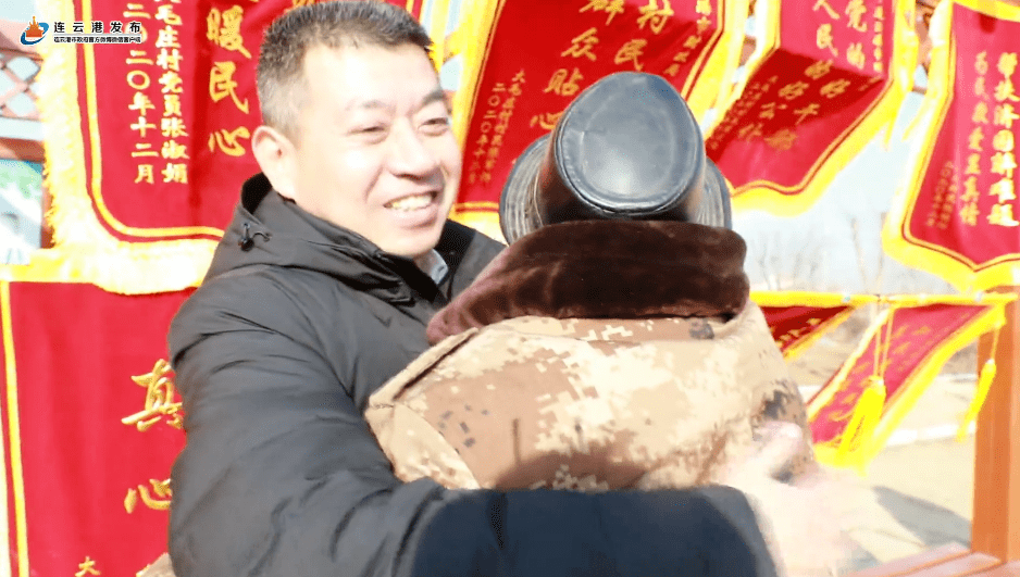 "大毛"书记火了!来看看他的故事