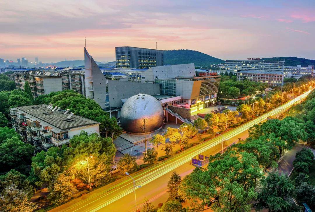 逸夫博物馆夯实文博育人共谱人才培养新篇章