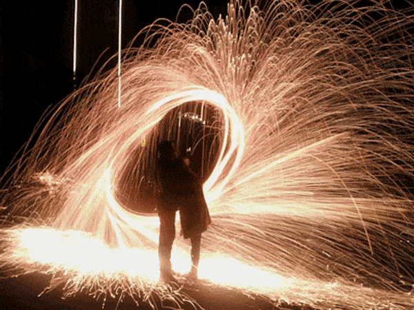 网红钢丝棉烟火易"引火上身"_烟花