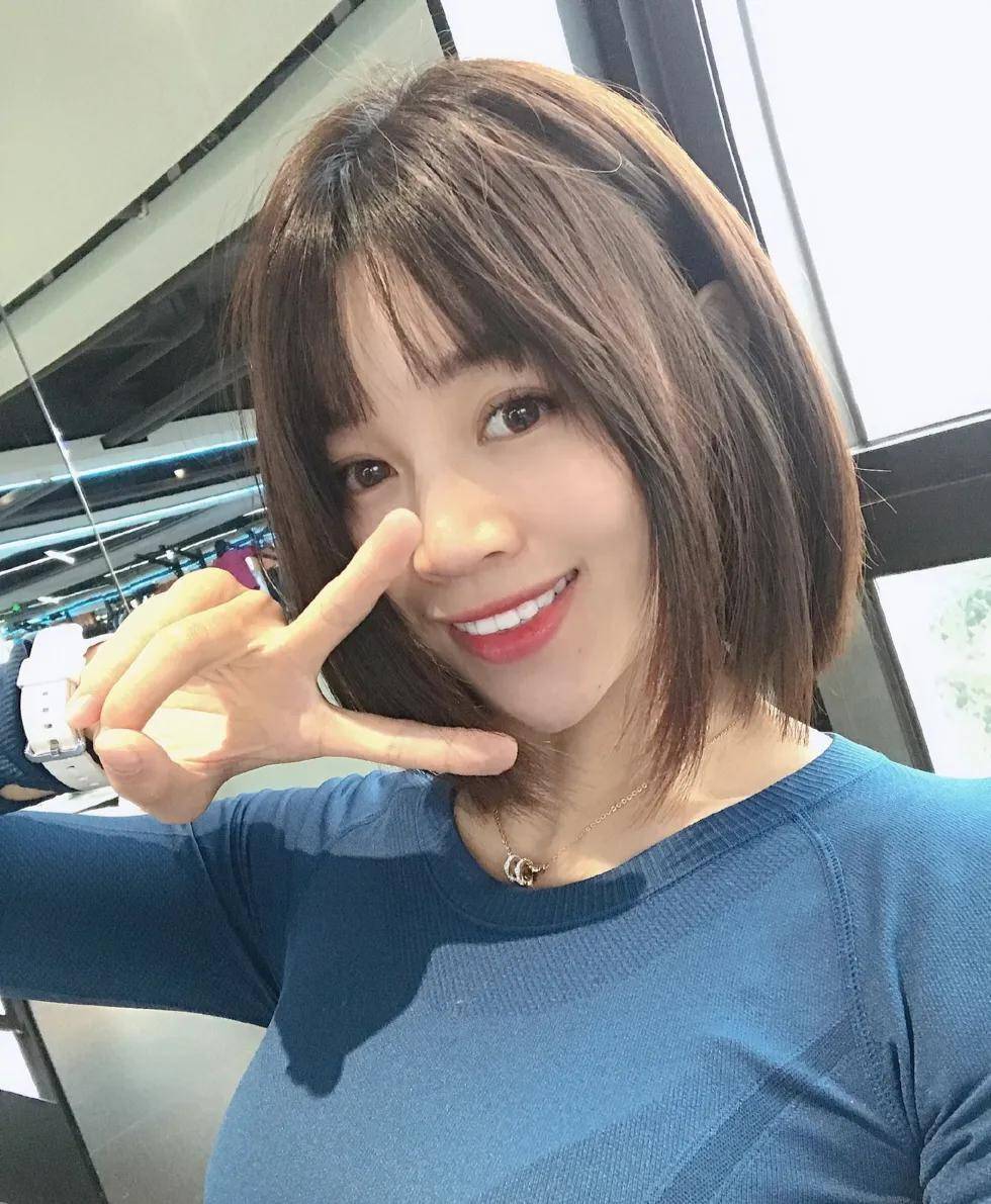 95后福建女私教小蛮腰蜜桃臀彰显曲线美这谁能受得了