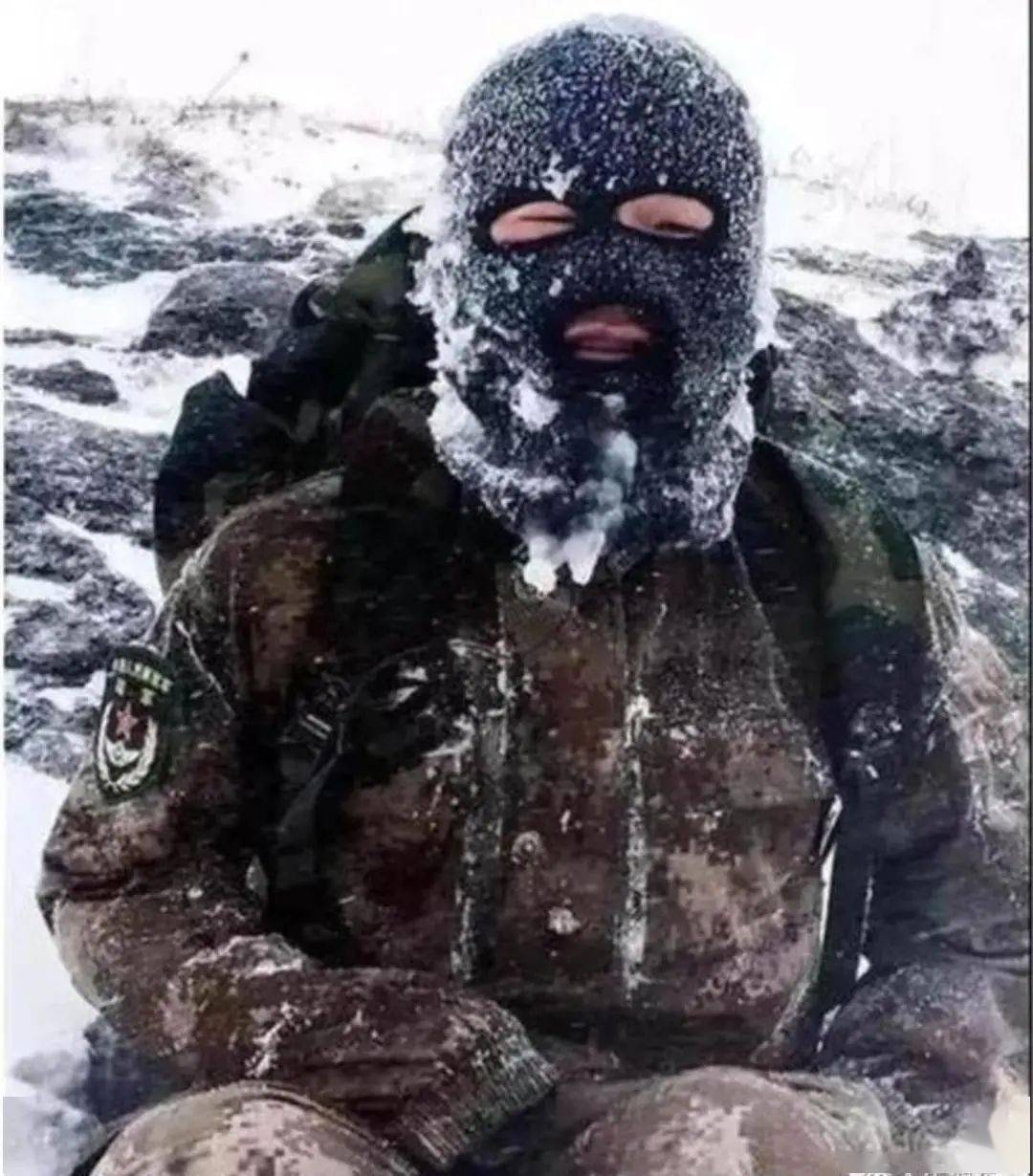 风雪中的守护人_防疫