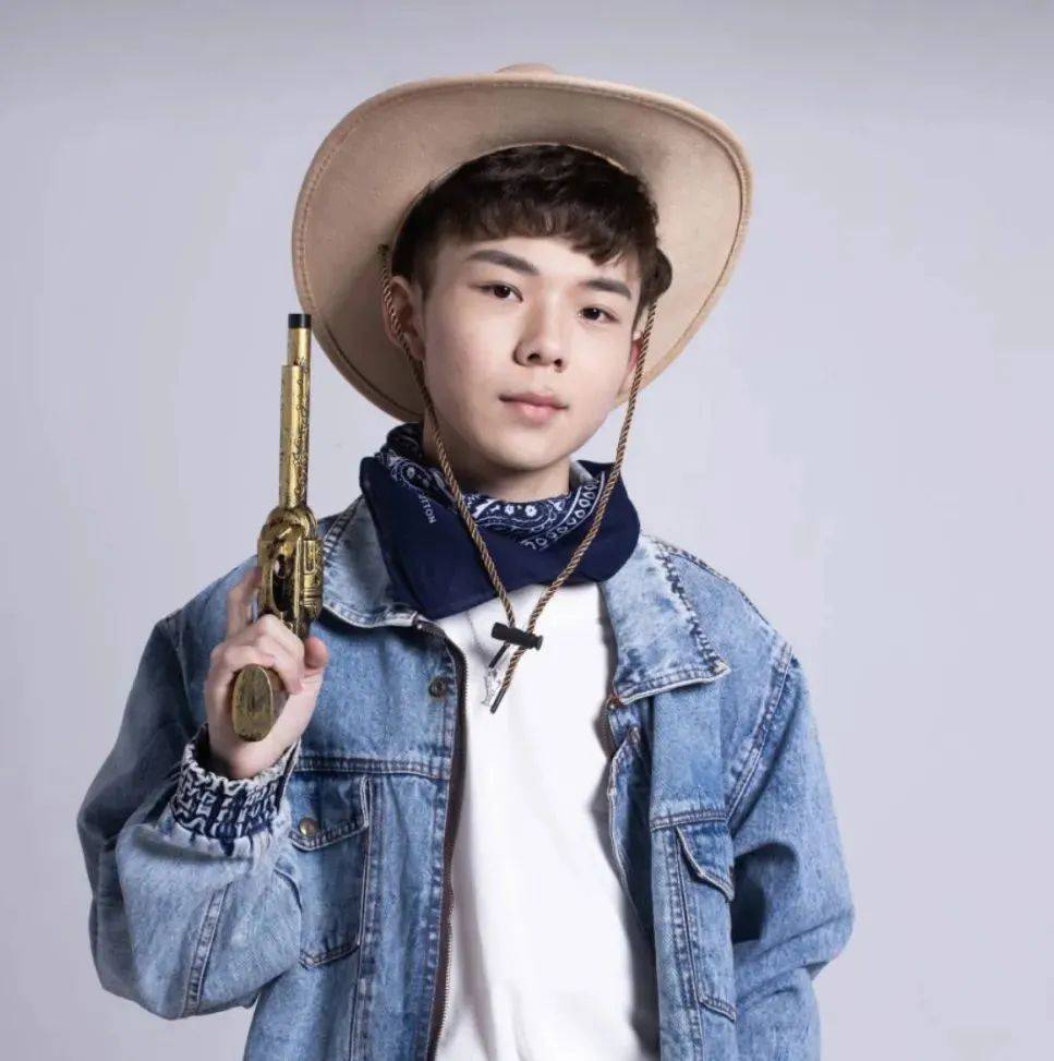 恭喜rngm云海再获赏金车神qq飞车手游赛事