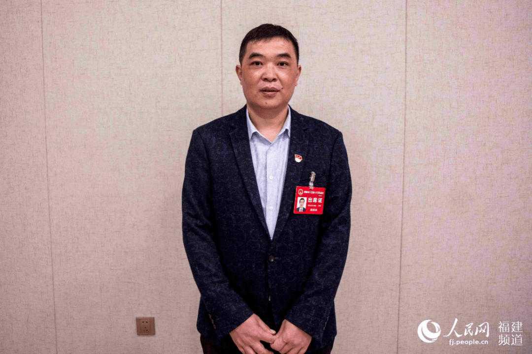 省人大代表,莆田市秀屿区南日镇小日村卫生所村医陈桂林为广大乡村