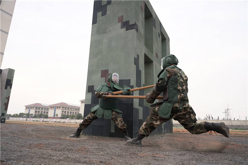 燃!武警安徽总队2021年度刺杀教练员集训拉开帷幕