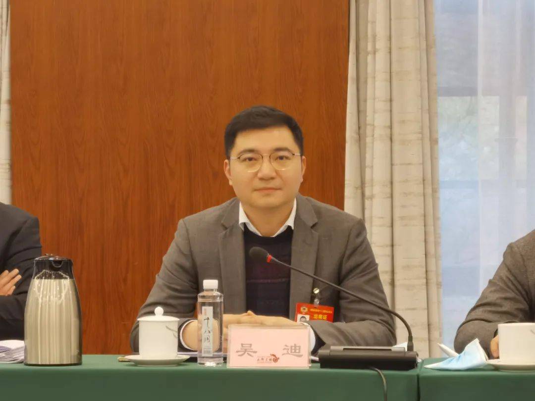 两会青年说产学研融合开辟移动互联网产业新格局