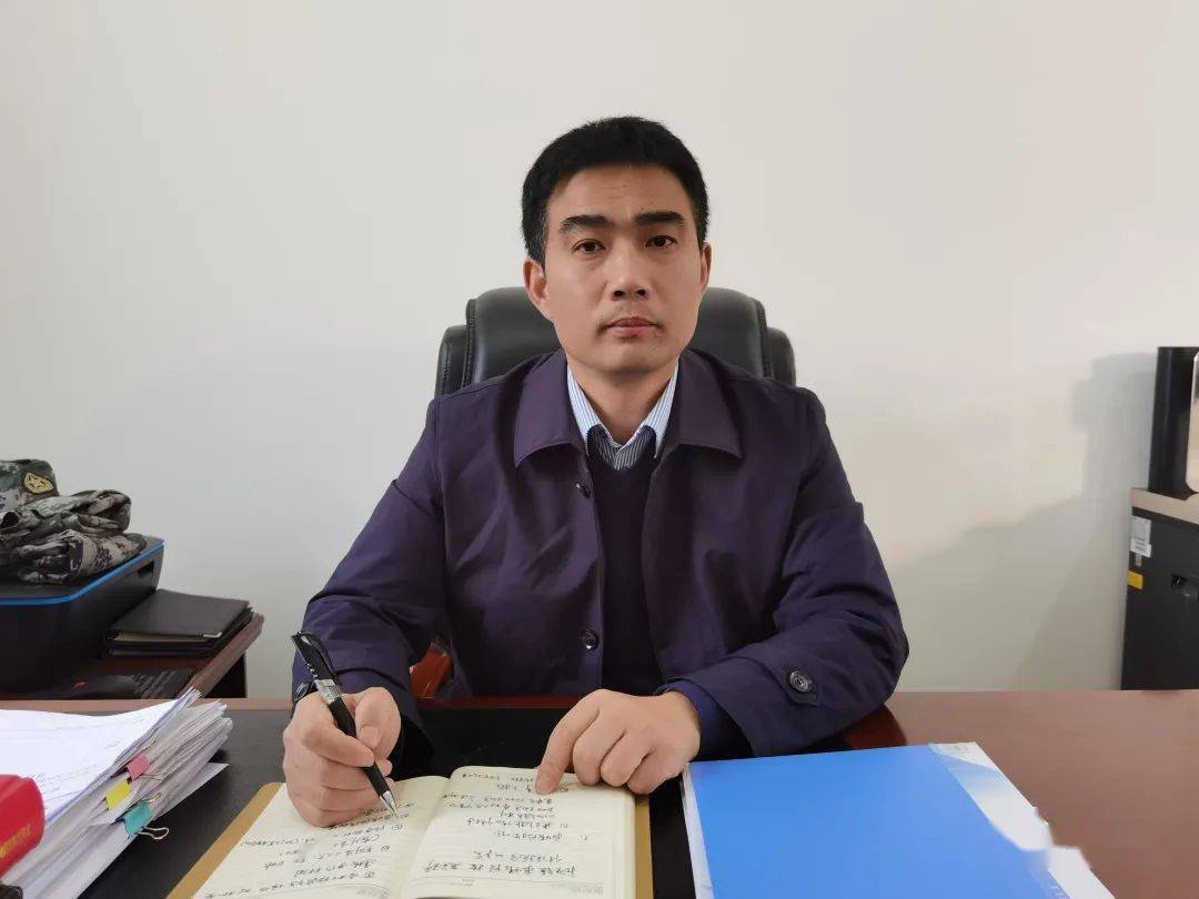 奋力绘就庄头多彩田园画卷 ——访庄头镇党委书记袁特军