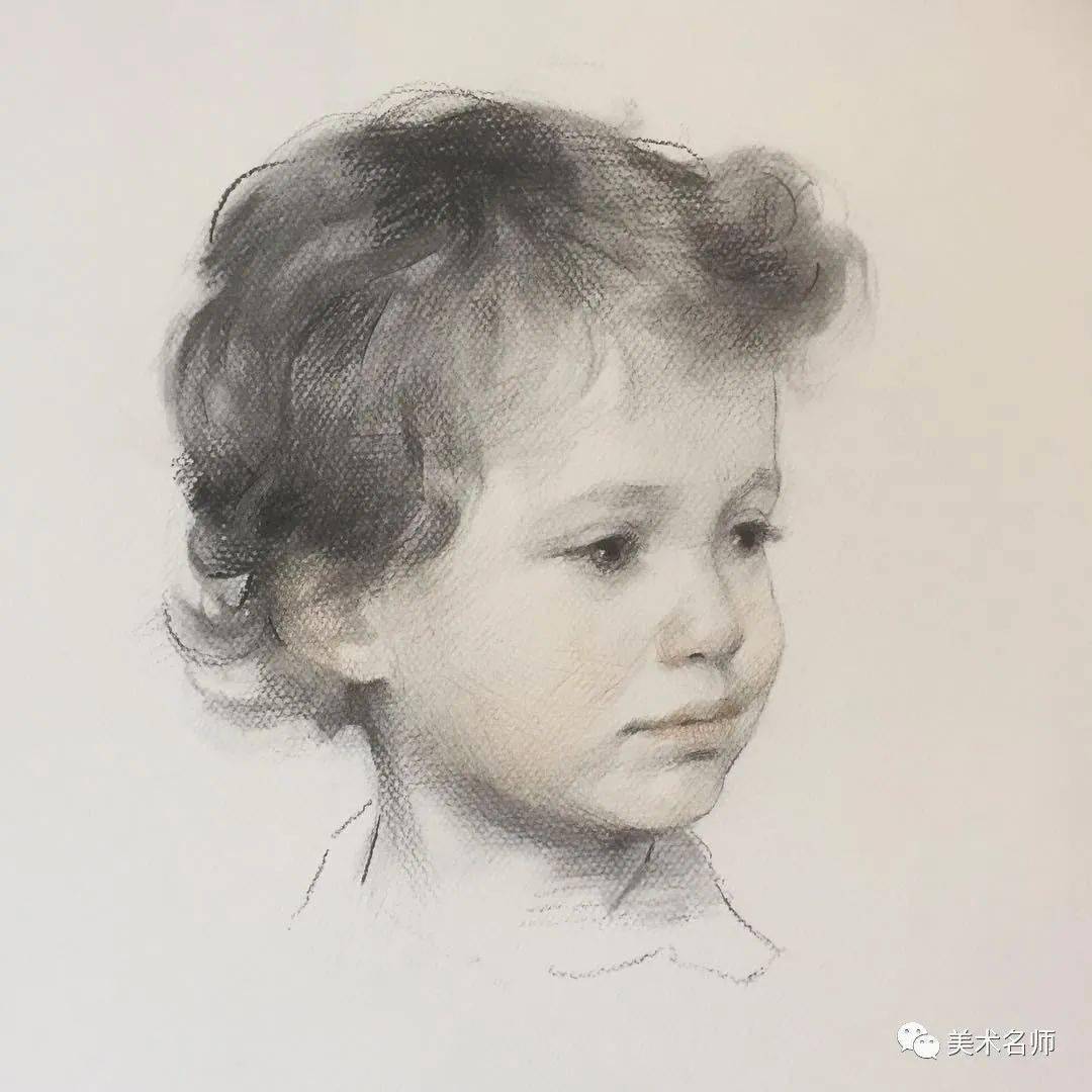 简洁灵动的素描把肖像画出了灵魂