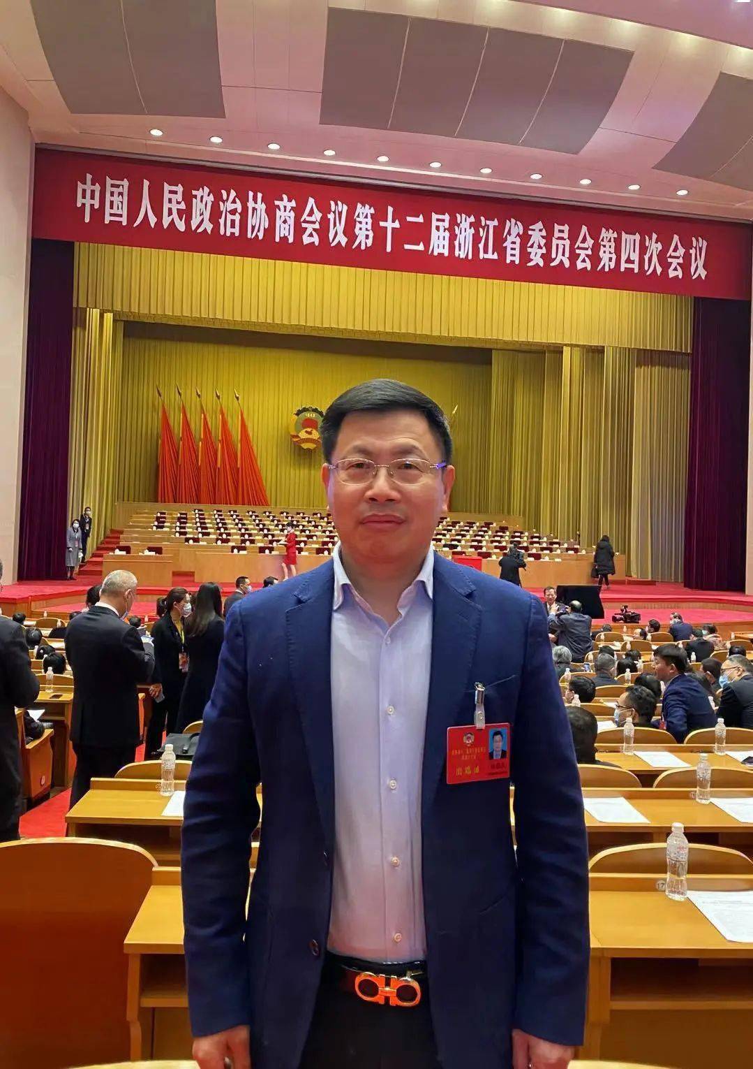 陆国庆省政协委员委员声音:"高标准,高质量科学制定我省法治宣传教育