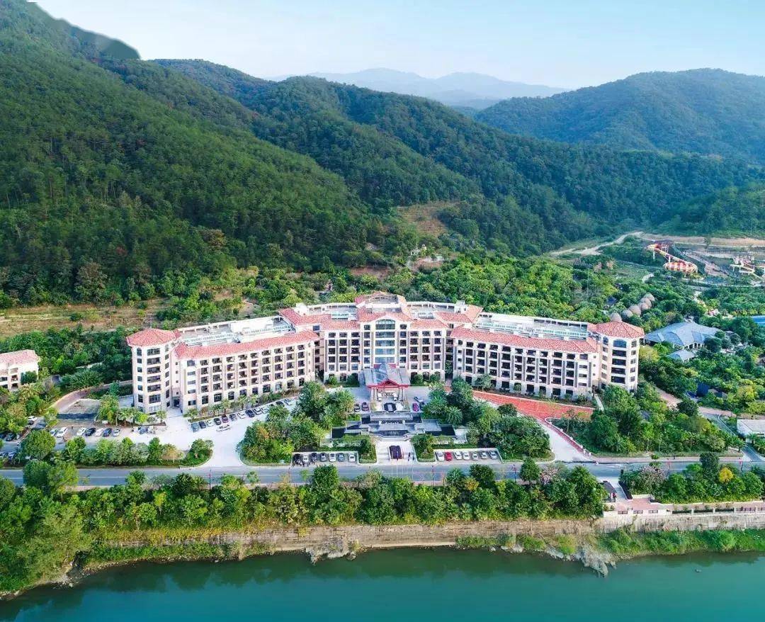 天子温泉旅游度假区珑泊湾大酒店 (永定县) - Tianzi Hotspring Holiday Resort Longbowan Hotel ...