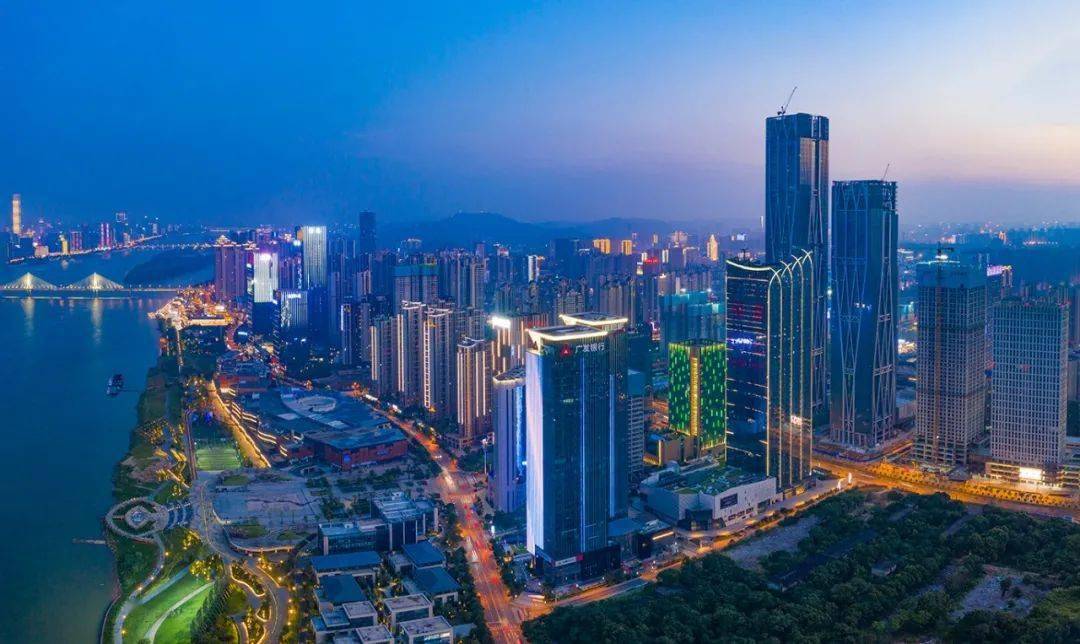 长沙被省政府连夸带奖_县市区