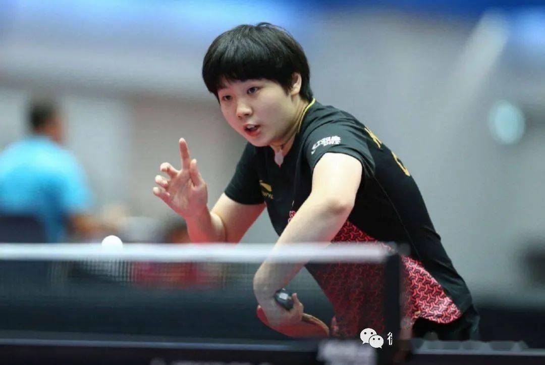 国乒两大新星横空出世,不到17岁都是可塑之才,去年曾四次夺冠_蒯曼