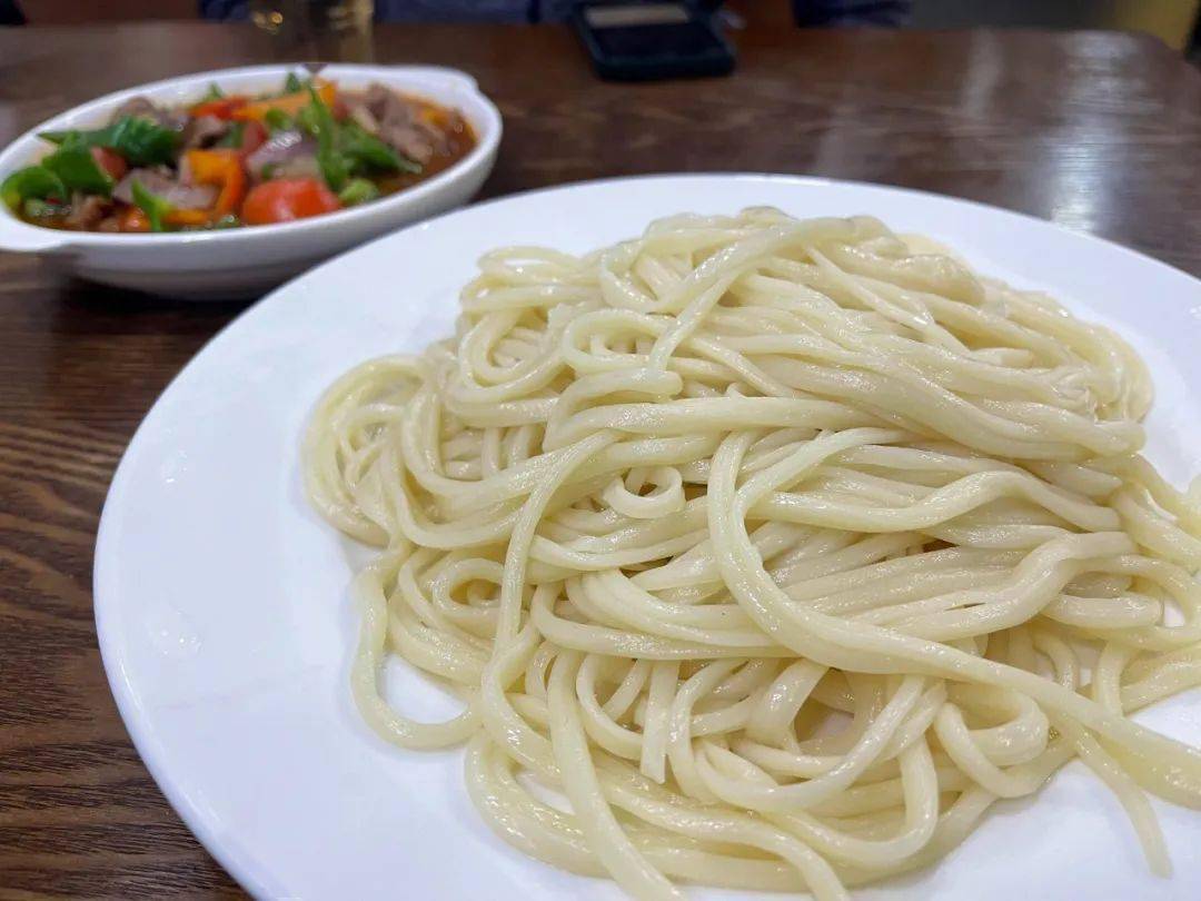 小麦子变身拉条子面条子的认祖归宗记风味世界