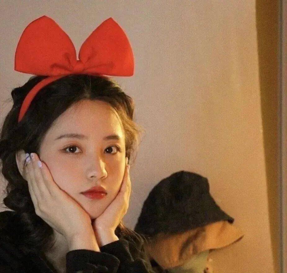 图片微信头像女生可爱 12693c55531a476ba10ea413be9d8231.jpeg