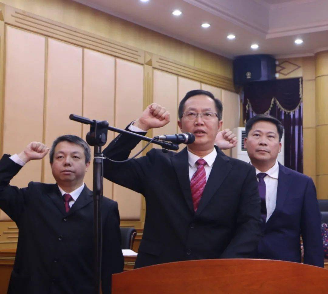 廖立勇代理北海市人民政府市长职务