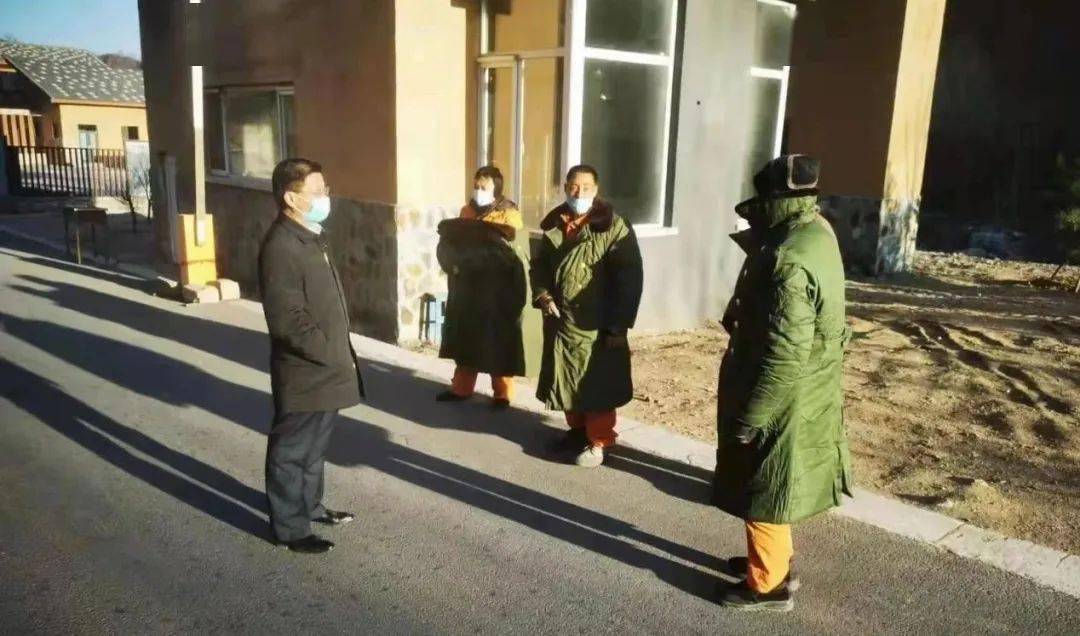 在督导检查中,赵敏涛一行通过听取汇报,现场询问,实